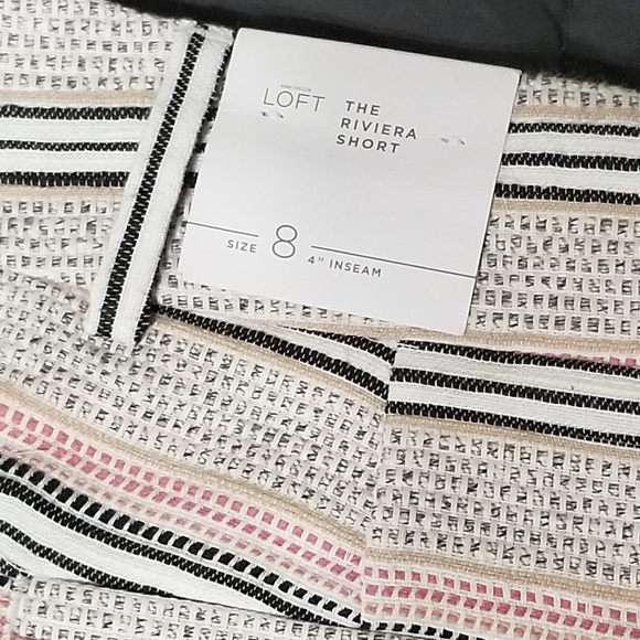 Ann Taylor Textured Riviera Shorts - Size 8 - Picture 3 of 5